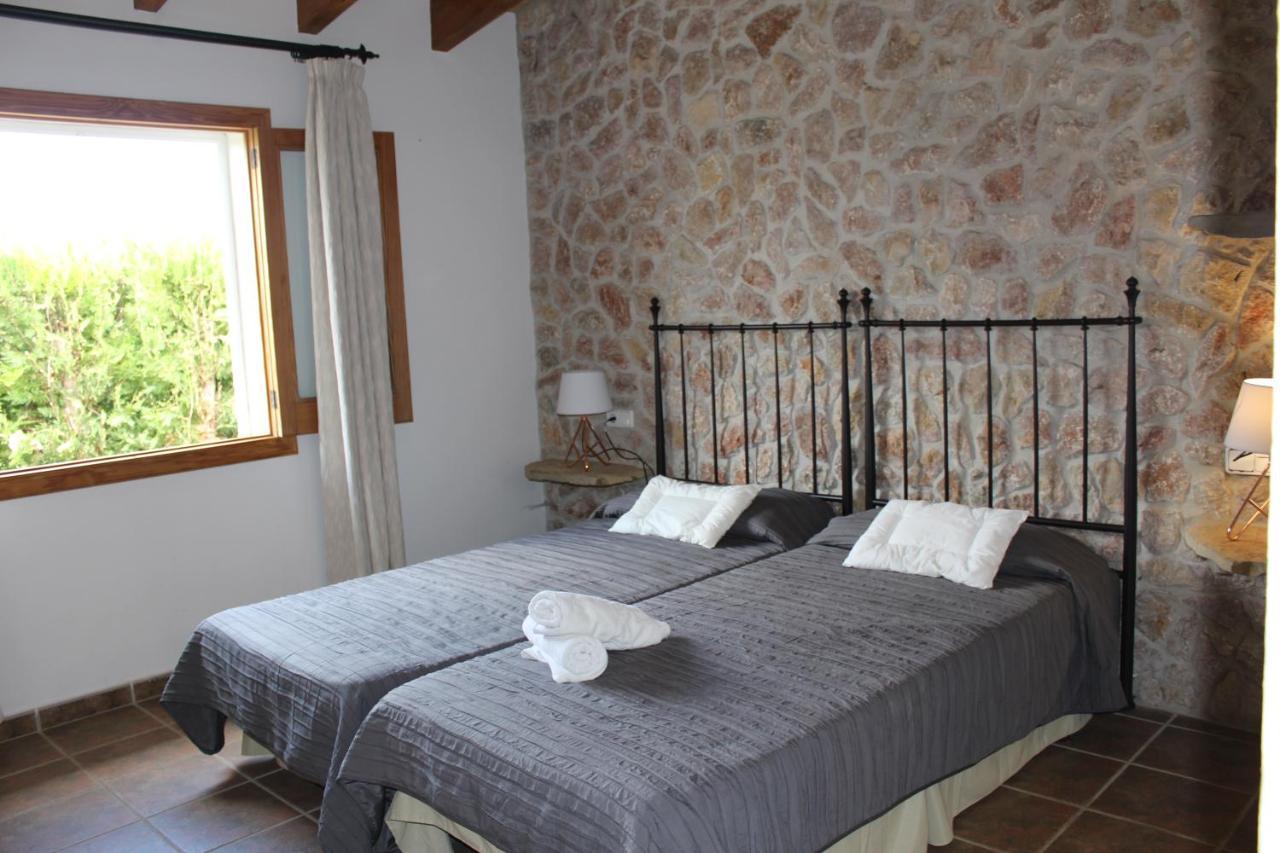 Finca Son Gallina Con Piscina Y Jardin En Sa Pobla, Ideal Para 6 Personas Luaran gambar